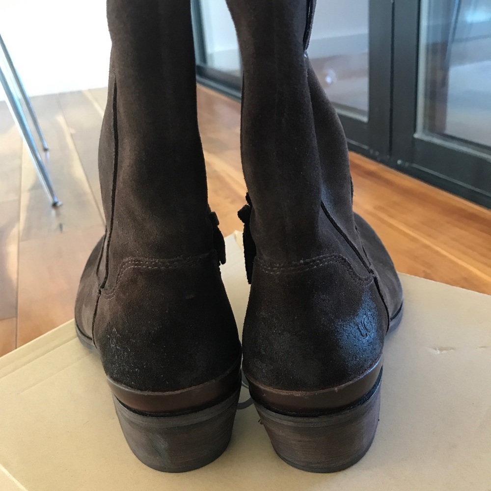 Ugg Boots - image 3